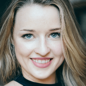Elaine Puhek