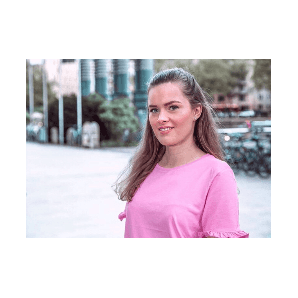 Laura Schlotterer